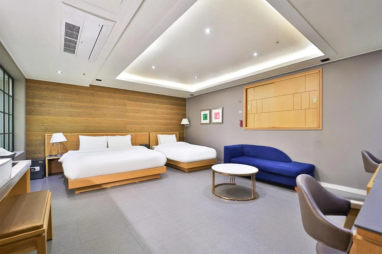 Seomyeon Ib Hotel Busan