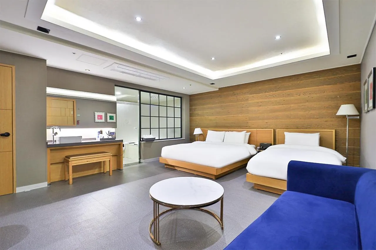 Seomyeon Ib Hotel Busan