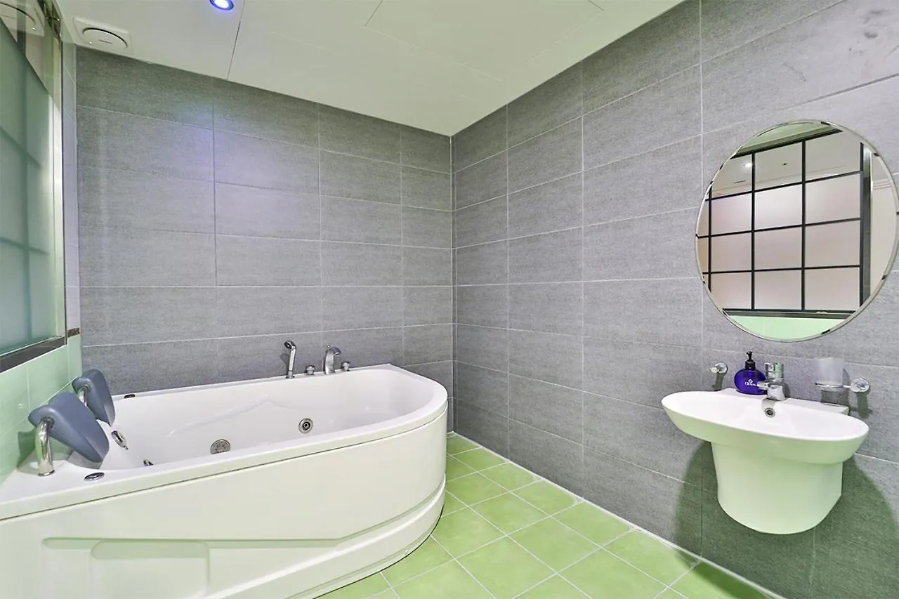 בוסאן Seomyeon Ib Hotel